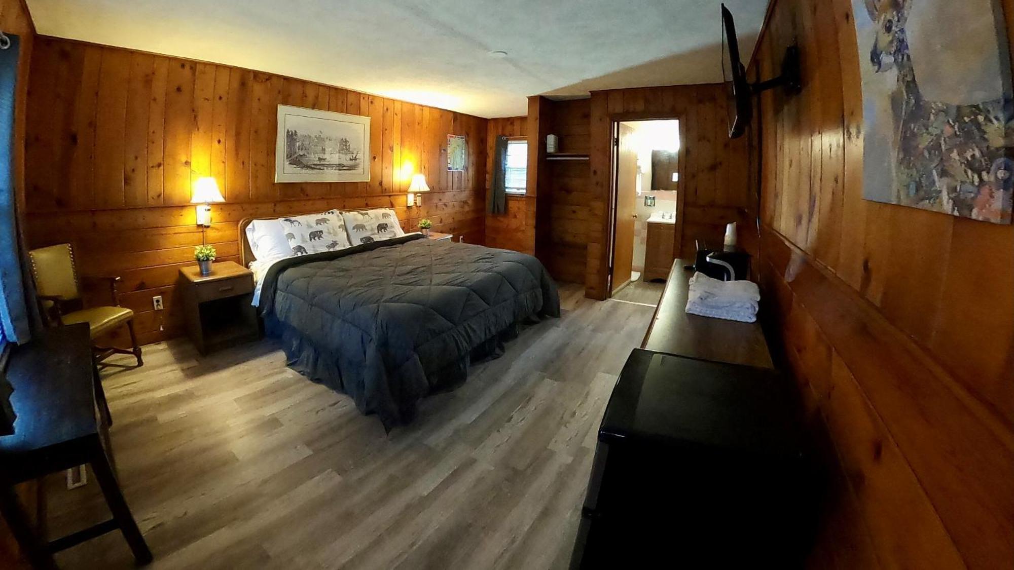 Heart Of The Berkshires Motel พิตส์ฟิลด์ ภายนอก รูปภาพ